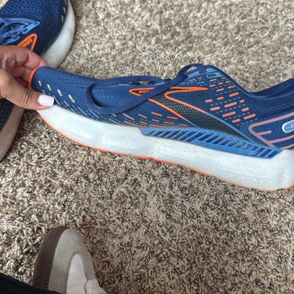 Brooks Running Shoes - Picture 7 of 7